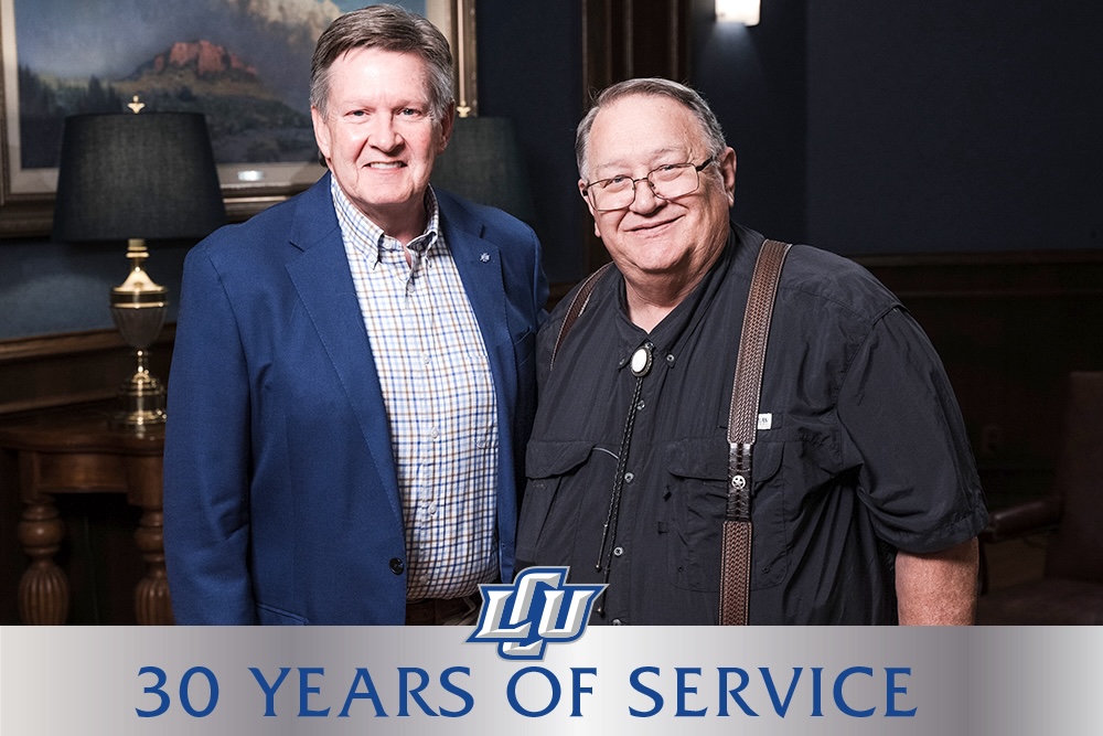 faculty and staff celebrating 30 years of service