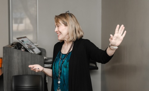 Caren Fullerton teaching to a class